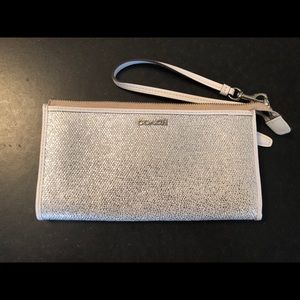Coach wallet clutch